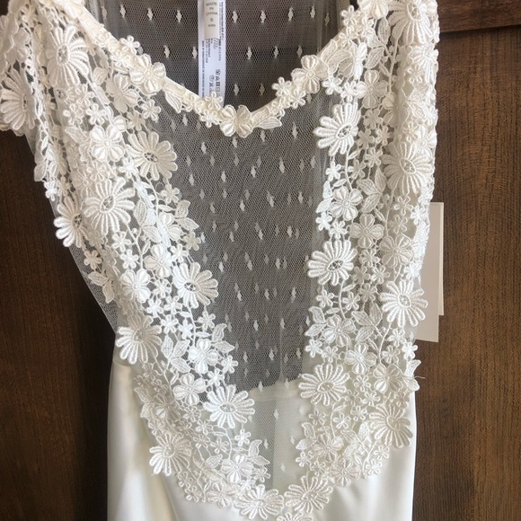 NWOT “Showstopper Chemise” - Picture 4 of 6